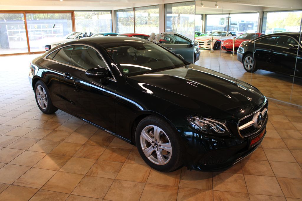 Bild des Angebotes Mercedes-Benz E 200 Coupe *Sonderlack+2. Hand+Top*