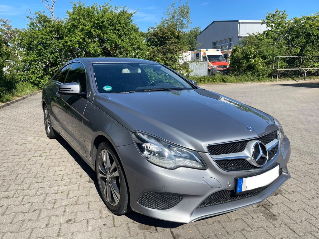 Bild des Angebotes Mercedes-Benz E 250 Coupé Facelift 7G-Tronic Led