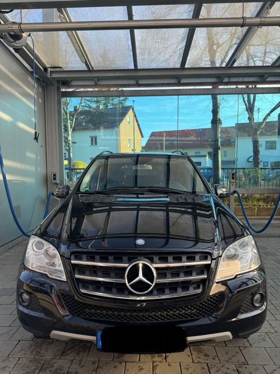 Bild des Angebotes Mercedes-Benz ML 300 CDI 4MATIC BlueEFFICIENCY -