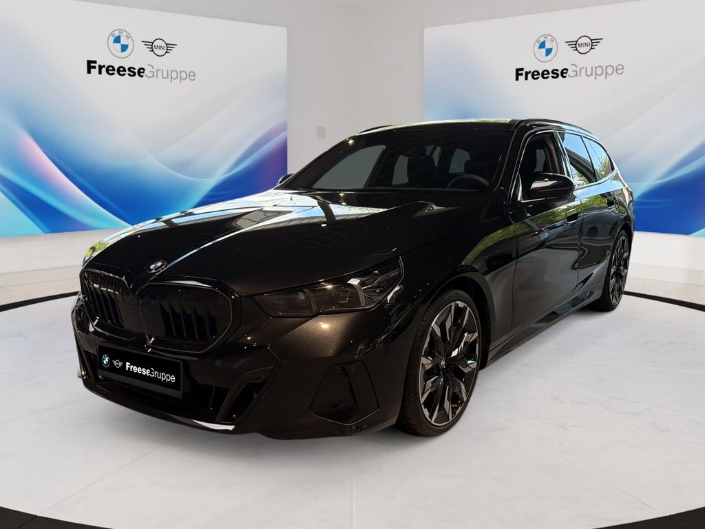 Bild des Angebotes BMW 520d AHK 360° HEAD-UP RFK HIFI LENKRADHZ LORDOSE