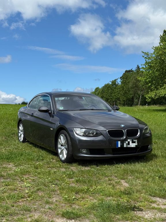 Bild des Angebotes BMW 320i Cabrio -