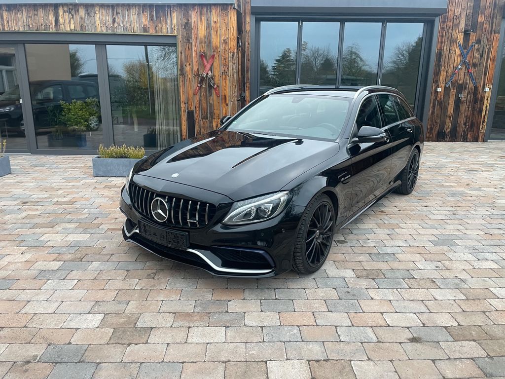 Bild des Angebotes Mercedes-Benz C 63 AMG Mercedes-AMG C 63 T Driverspackage