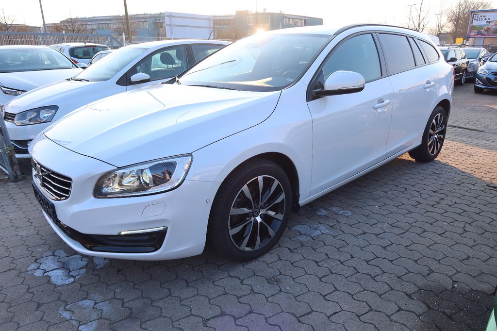Bild des Angebotes Volvo V60 Kombi Linje Svart