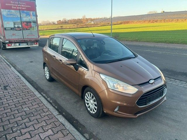 Bild des Angebotes Ford B-Max 1.0 Titanium +Pano+Soundsystem+Alu