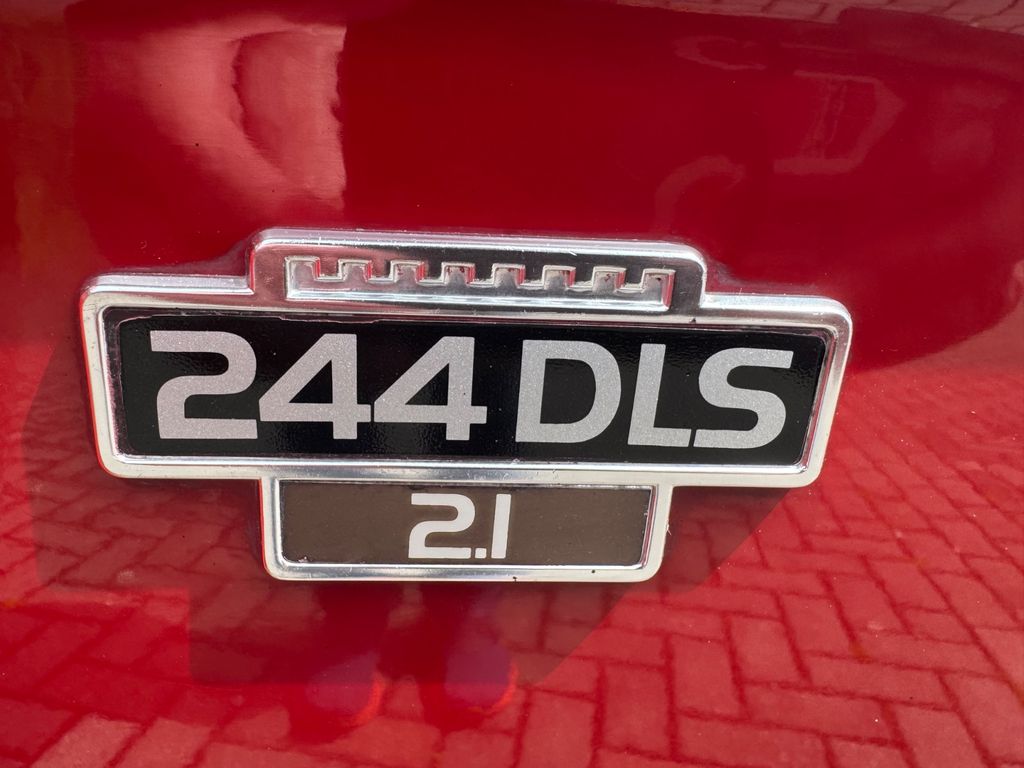 Bild des Angebotes Volvo 244 DLS/ DDR/1. Hand/ Scheckheft/orig.Lack