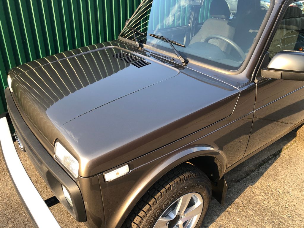 Lada Niva "PREMIUM PLUS" KLIMA/ AET- Kollektion 2026!