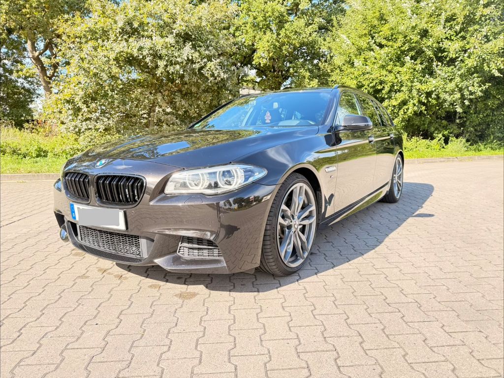 Bild des Angebotes BMW M550d xDrive*Sthz*Dig.Cockpit*AHK*H&K*