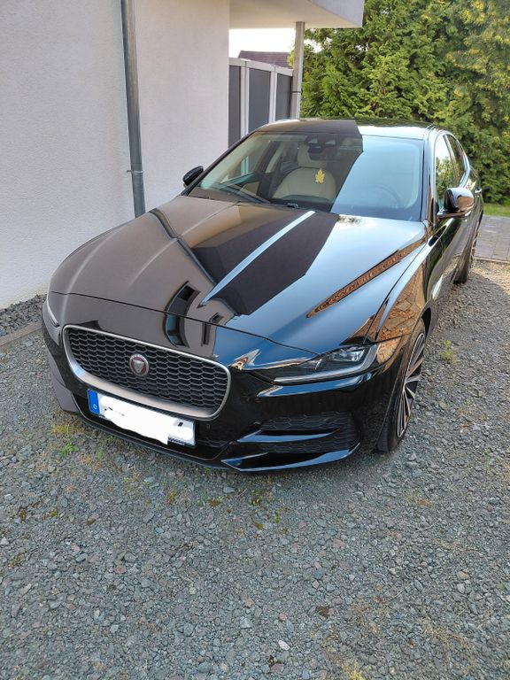 Bild des Angebotes Jaguar XE P250 S Standheizung,  sehr gepflegt