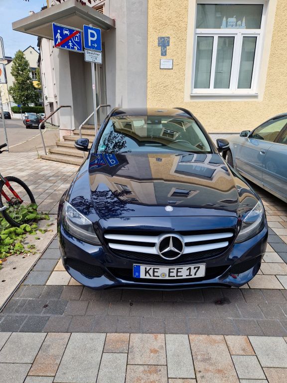 Bild des Angebotes Mercedes-Benz 220