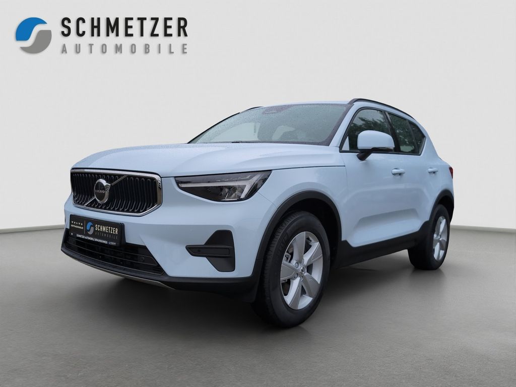 Bild des Angebotes Volvo XC40+B3+Essential+R-Kamera+PDC-v/h+Lenkradhzg