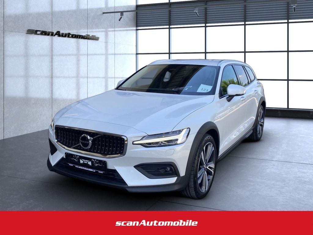 Bild des Angebotes Volvo V60 CC Plus AWD Bluetooth LED Vollleder Klima