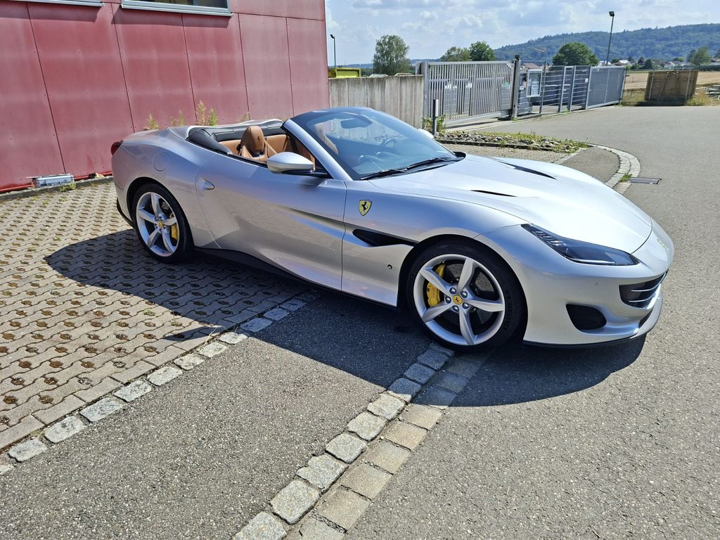 Bild des Angebotes Ferrari Portofino 3.9 T V8 DCT - Cam - Passenger Display