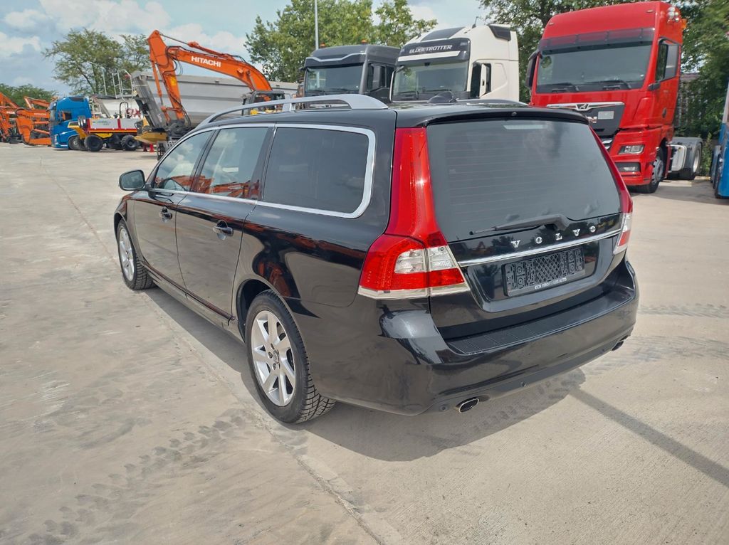 Volvo V70 Kombi Summum
