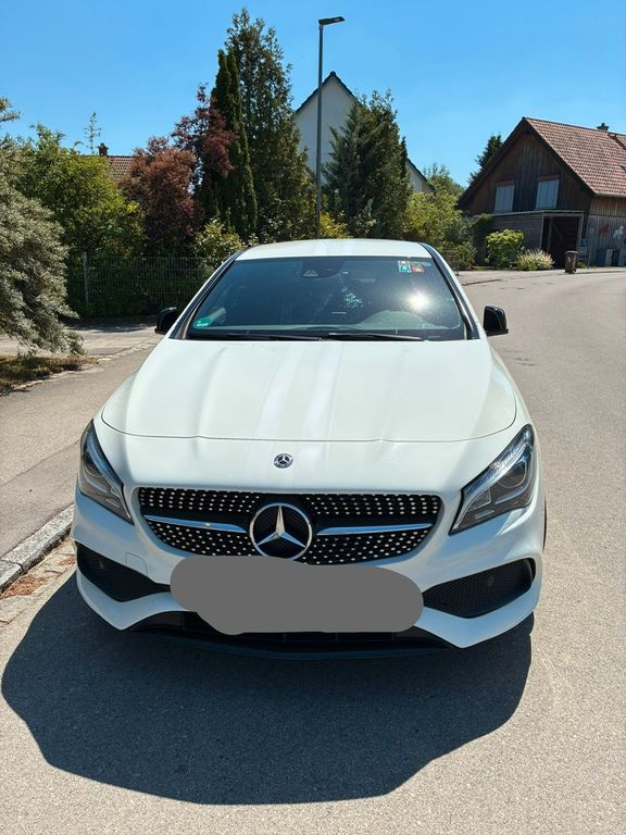 Bild des Angebotes Mercedes-Benz CLA 200 PEAK Edition PEAK Edition