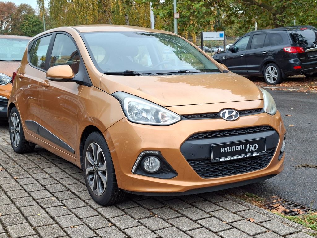 Bild des Angebotes Hyundai i10 FIFA World Cup Edition