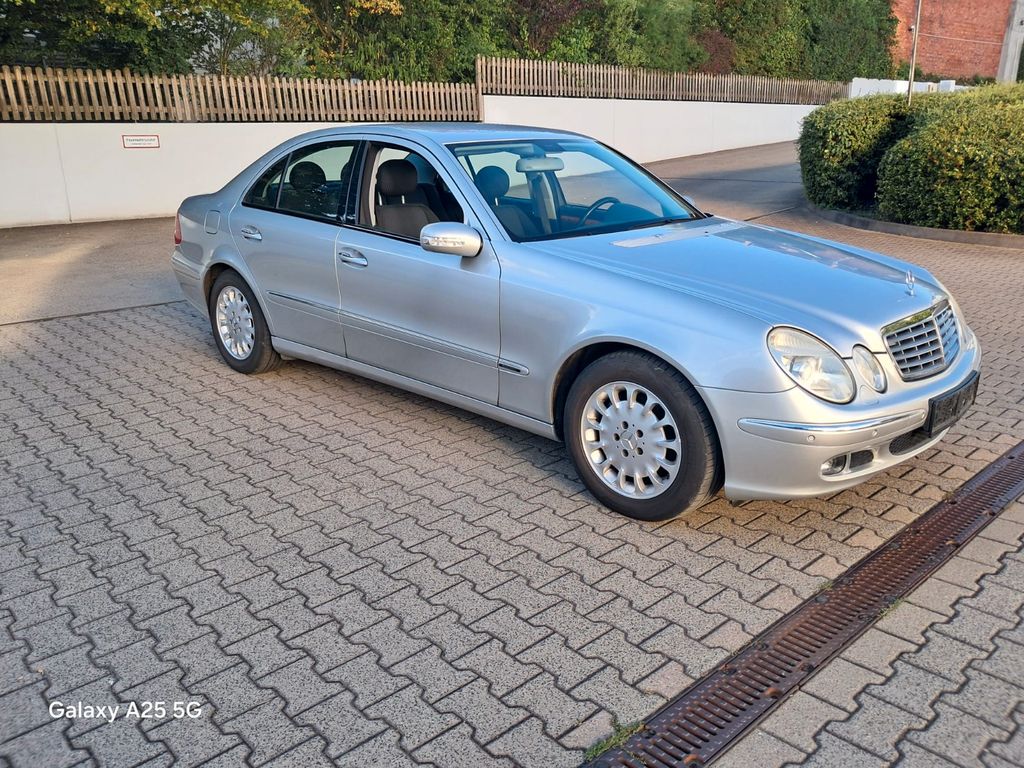 Bild des Angebotes Mercedes-Benz E 200 KOMPRESSOR Elegance  +Steuerkette Neu+