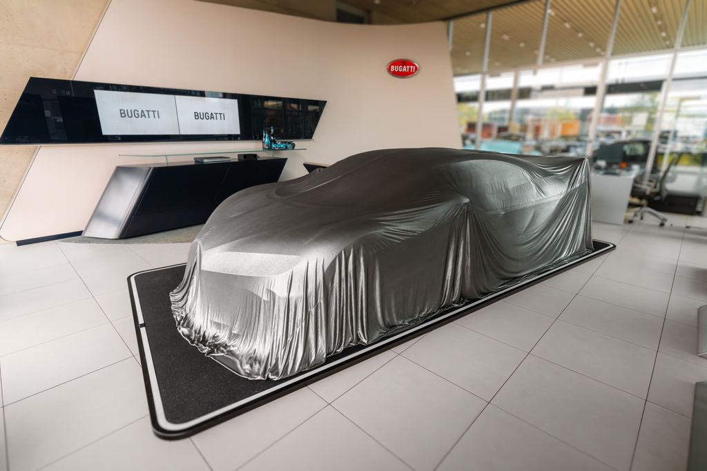 Bild des Angebotes Bugatti Chiron PUR SPORT 1 of 60 // BUGATTI DÜSSELDORF