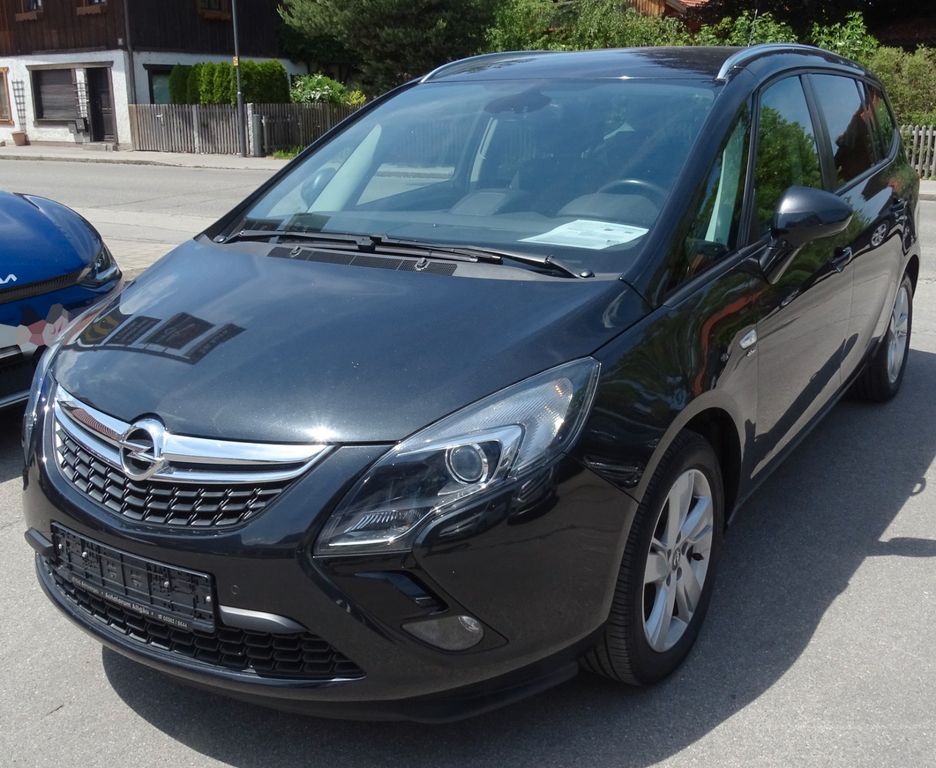 Bild des Angebotes Opel Zafira C Tourer Drive