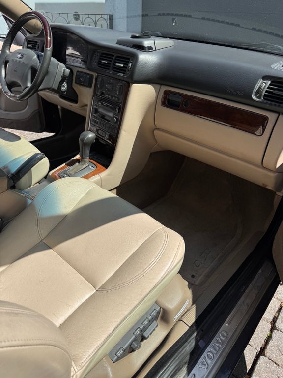 Bild des Angebotes Volvo C70 2.4T Cabriolet