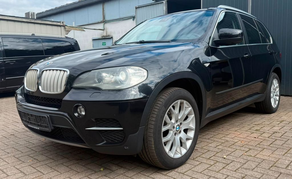 Bild des Angebotes BMW X5 xDrive 30 d M-Packet Softclose Headup Pano