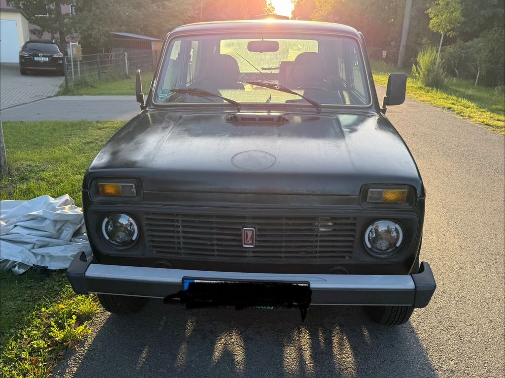 Bild des Angebotes Lada Niva 1.7i Only BJ 2009, nur 70000 km, Neuteile