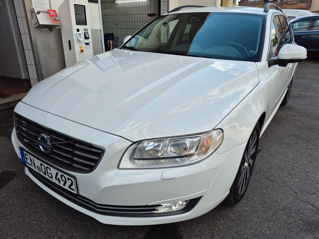 Bild des Angebotes Volvo V70 D4 Summum TÜV NEU Standheizung