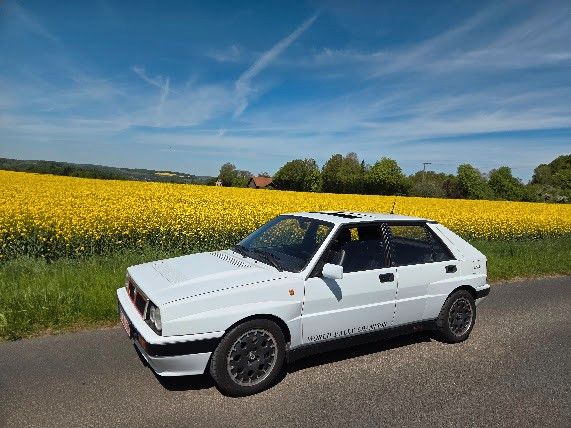 Lancia Delta Integrale 16V weiß H-Zulassung Oldtimer