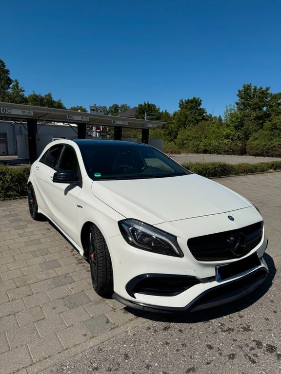 Bild des Angebotes Mercedes-Benz A 45 AMG A 45 4MATIC DCT  Performance Pakete