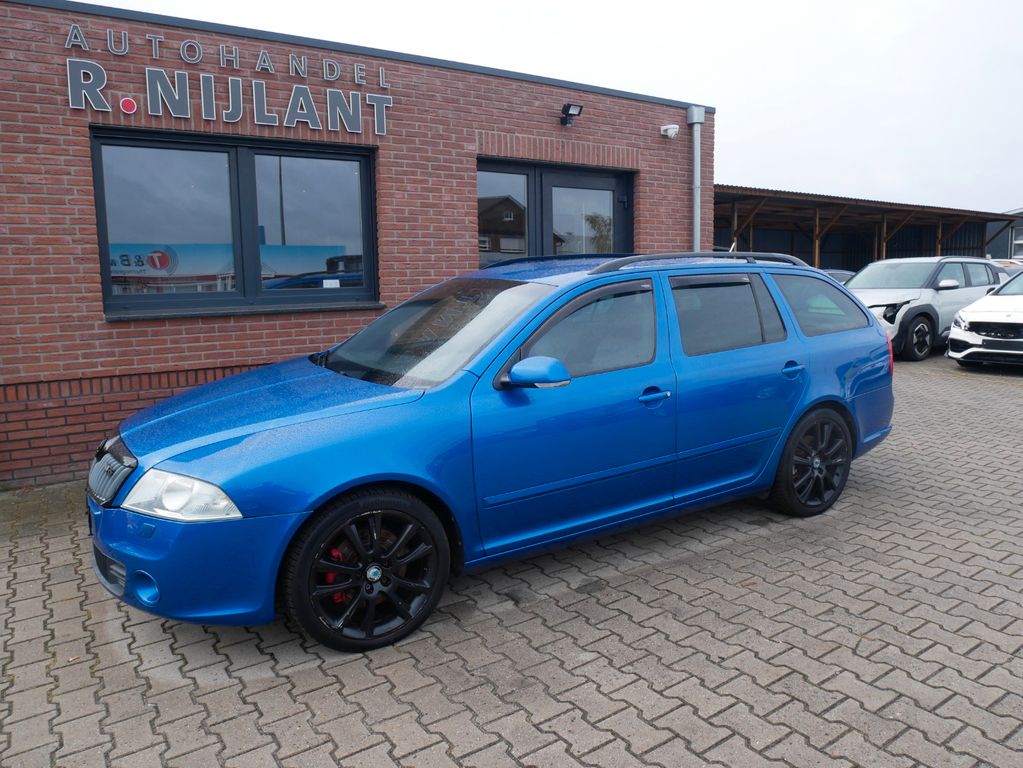 Bild des Angebotes Skoda Octavia Combi RS