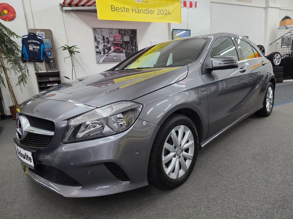 Bild des Angebotes Mercedes-Benz A 180 Urban Navi,Spiegel klappb. Park-Assist,8-f