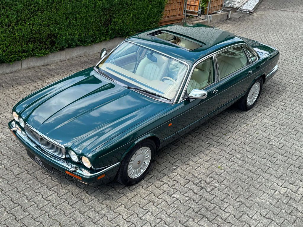 Bild des Angebotes Jaguar Daimler X300 Six 4.0 Langversion