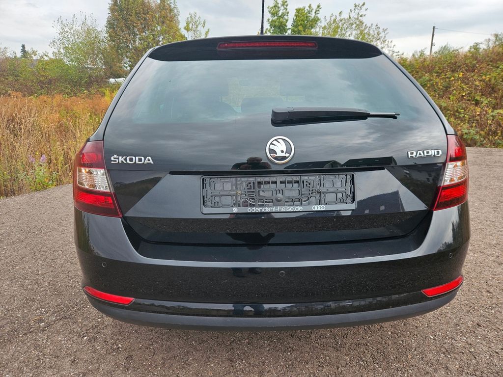 Skoda Rapid 1.0 TSI 81kW Style Spaceback Style