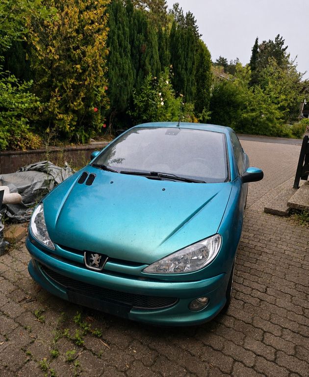 Bild des Angebotes Peugeot 206 CC Roland Garros 135 Roland Garros
