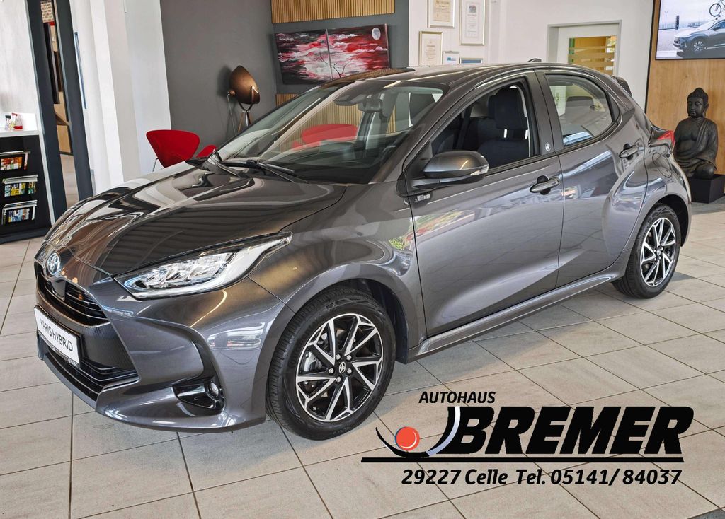 Bild des Angebotes Toyota Yaris Yaris Hybrid 5-Türer Hybrid 1.5 VVT-i Team