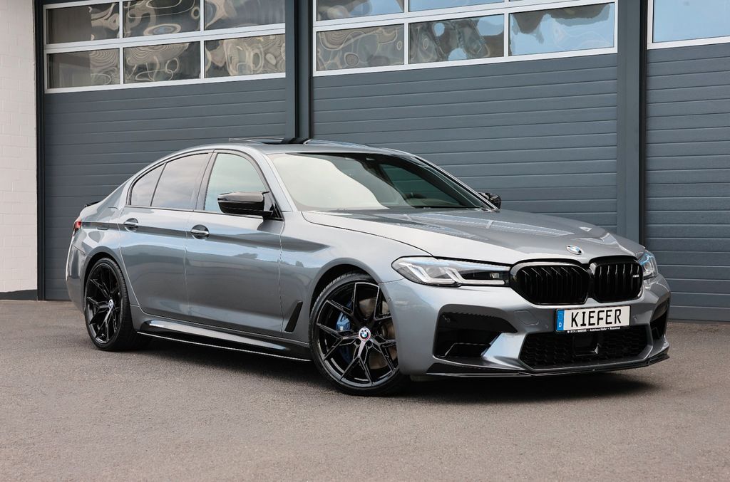 Bild des Angebotes BMW M550i xDrive/LASER/HUD/H&K/HUD/4xSHZ/TOTW/KAMERA