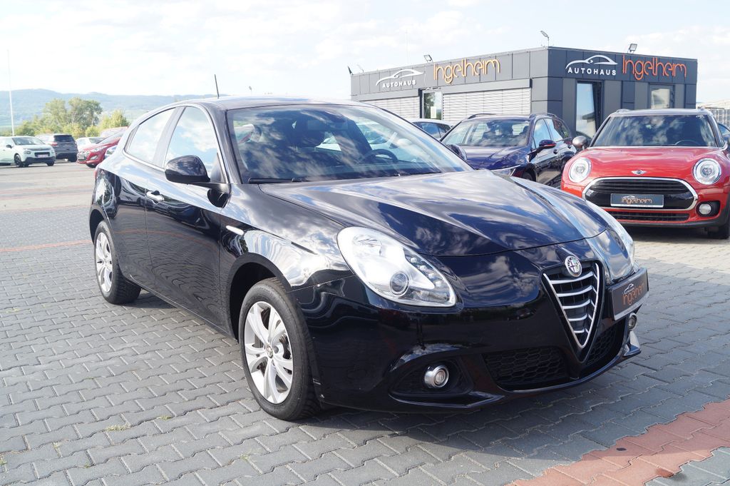Bild des Angebotes Alfa Romeo Giulietta Turismo Klimaaut EURO 6 PDC