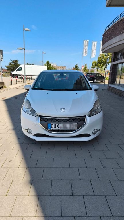 Bild des Angebotes Peugeot 208 1.6 Allure 120 VTi Allure