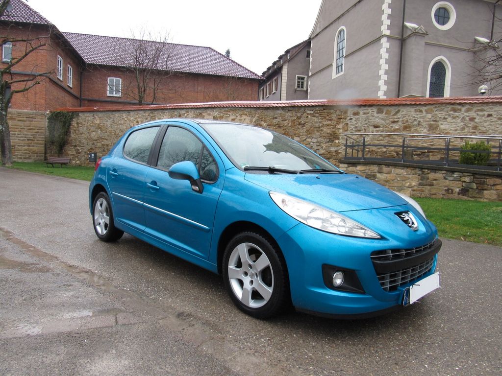 Bild des Angebotes Peugeot 207 - 1.6 D Premium*Pano*Leder*Navi*PDC