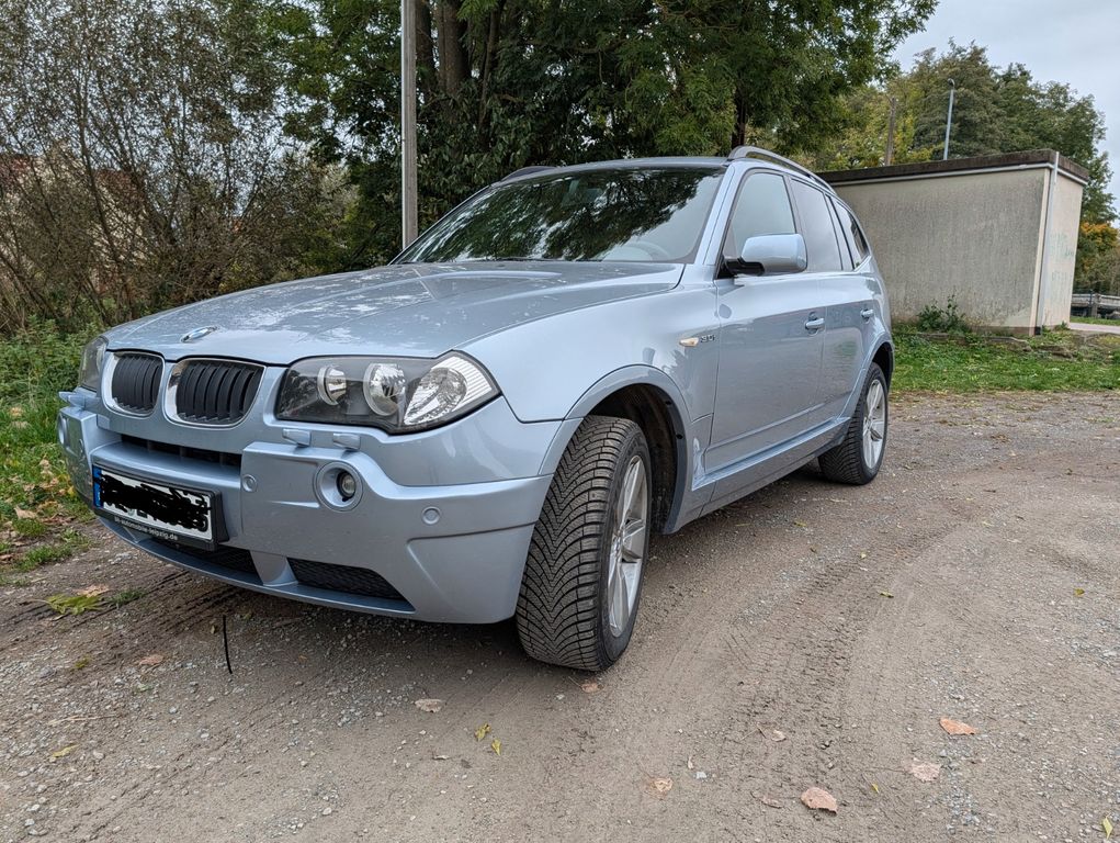 Bild des Angebotes BMW X3 3.0i - Top gepflegt mit kompletter Historie