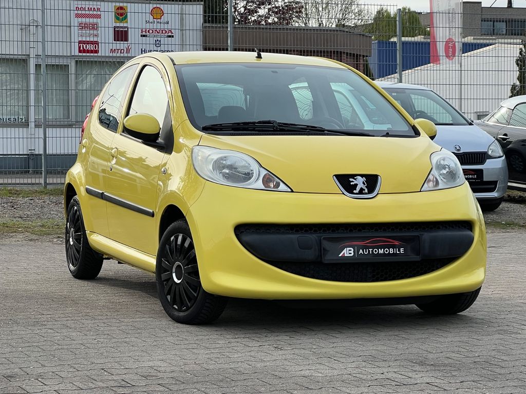 Bild des Angebotes Peugeot 107 Filou 1.0 KLIMA EFH ZV