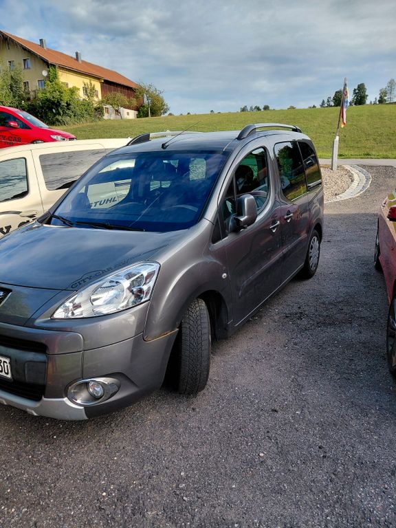 Bild des Angebotes Peugeot Partner Tepee HDI FAP 110 Family Family