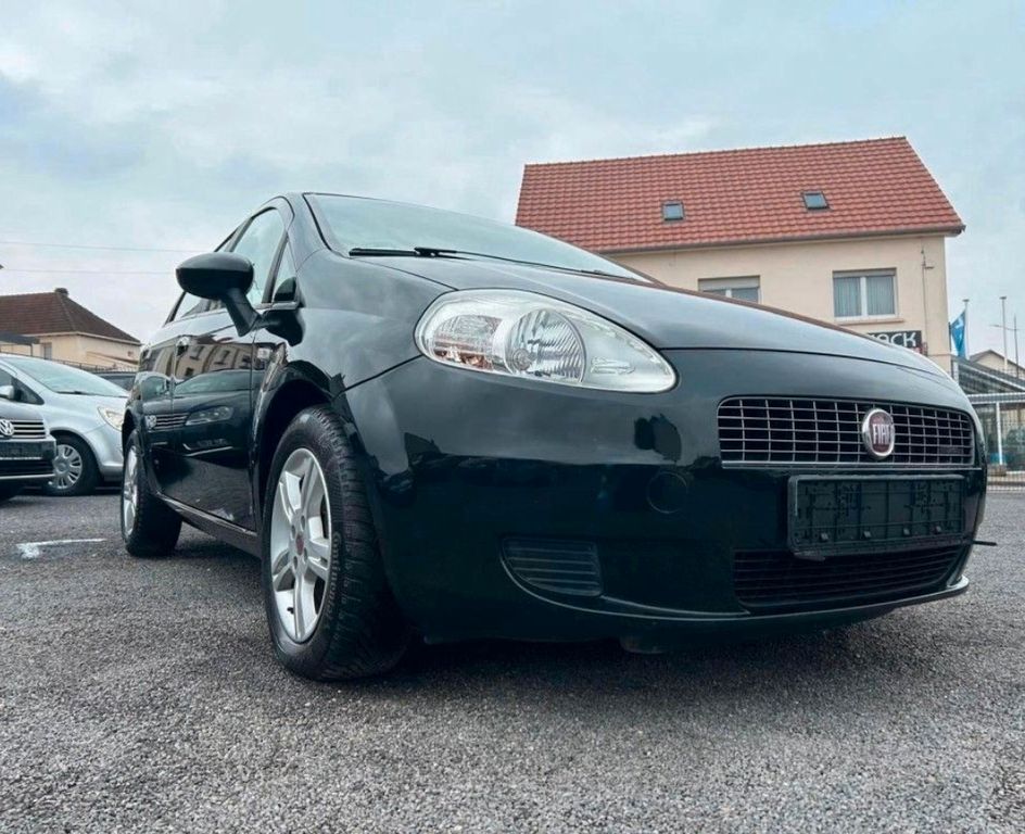 Bild des Angebotes Fiat Grande Punto 1.4 16V ZR & WP NEU + PDC + KLIMA