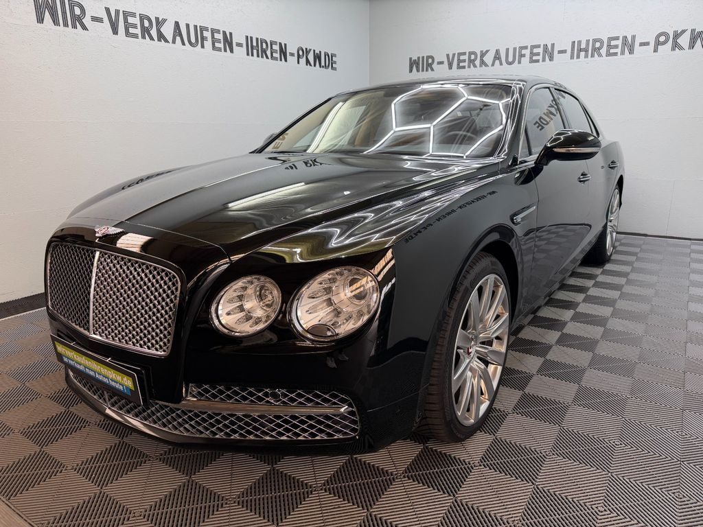 Bild des Angebotes Bentley Flying Spur 4.0 V8 4W Biturbo Fond TV Ser. Neu