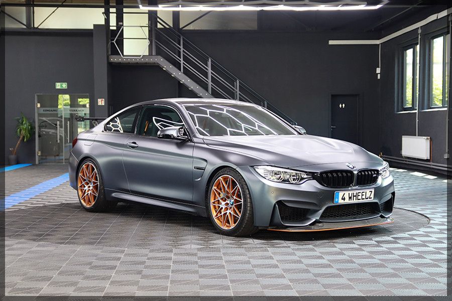 Bild des Angebotes BMW M4 GTS / KÄFIG / CARBONSITZE / NAVI / PDC