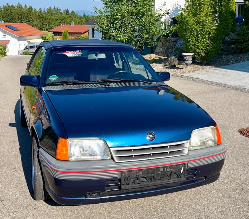 Bild des Angebotes Opel Kadett E Cabrio Bertone 1.6 i HU/AU 08/2027