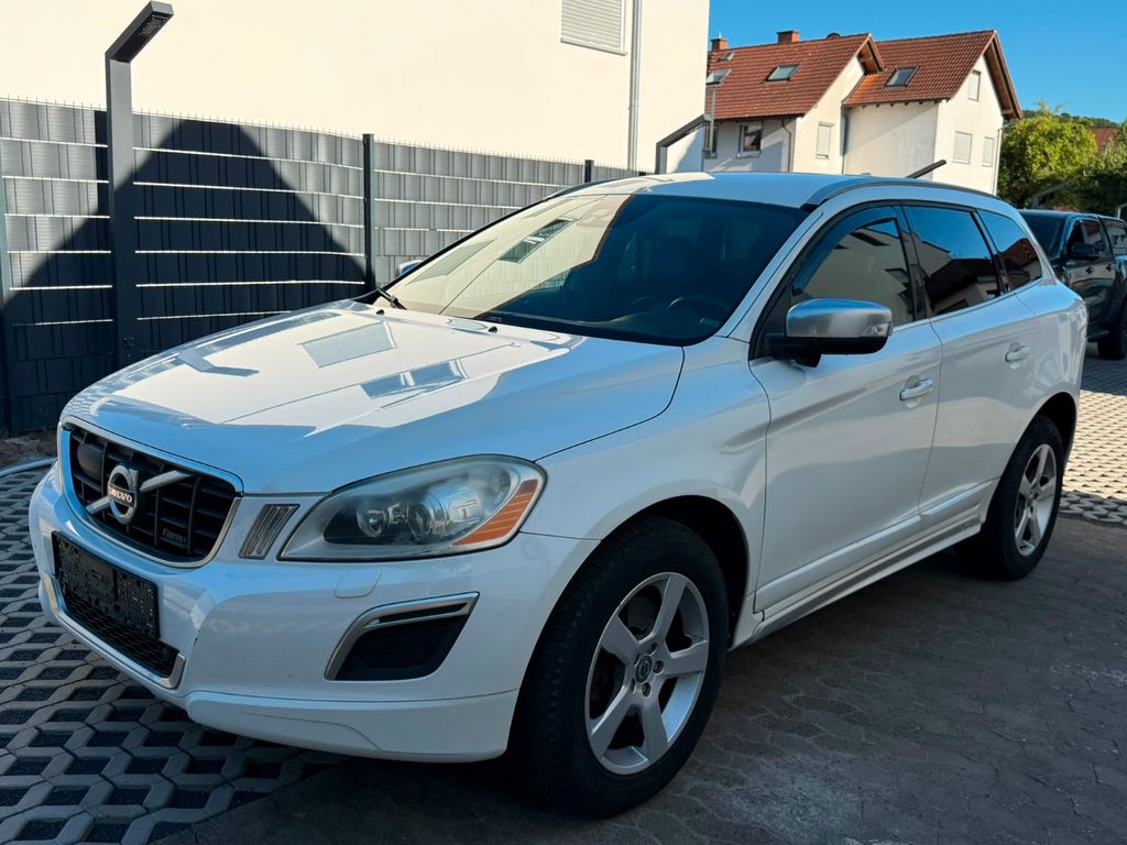 Bild des Angebotes Volvo XC 60 XC60 R-Design 2WD HU Neu