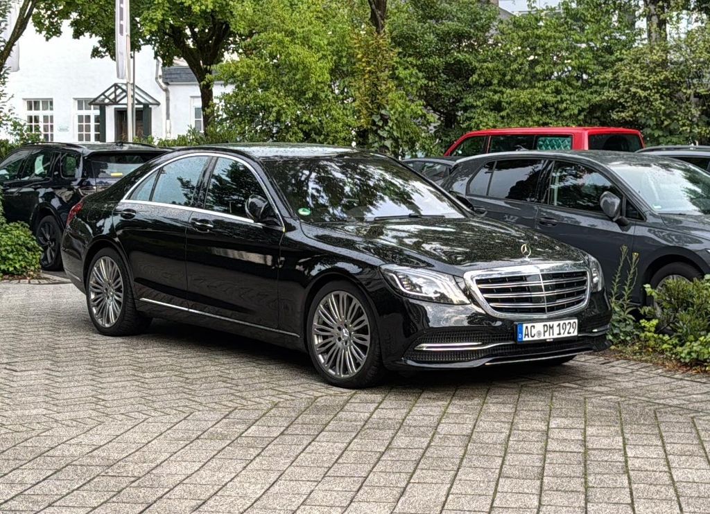 Bild des Angebotes Mercedes-Benz S 400d 4MATIC - Maybach Felgen | Top Zustand