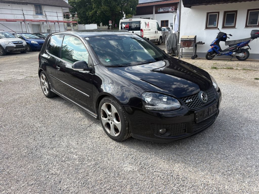 Volkswagen Golf V Lim. GTI