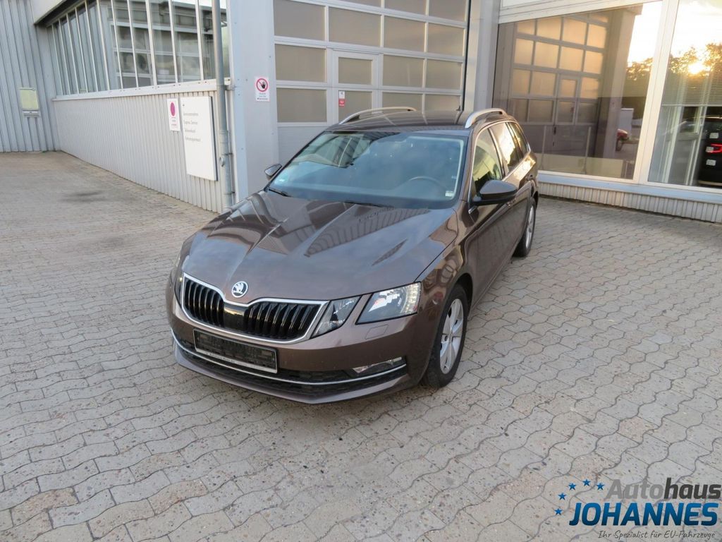 Bild des Angebotes Skoda Octavia Combi 2.0 TDI DSG AHK Klima Navi