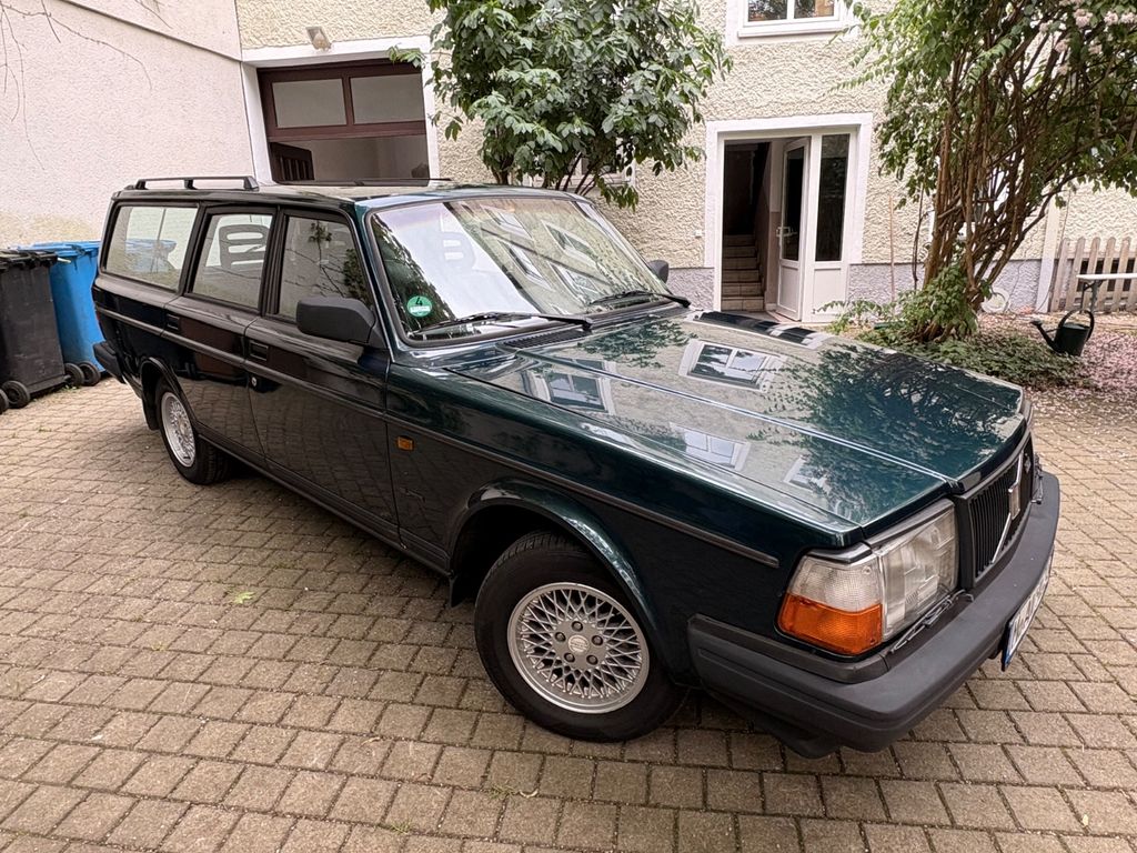 Bild des Angebotes Volvo 245 Polar